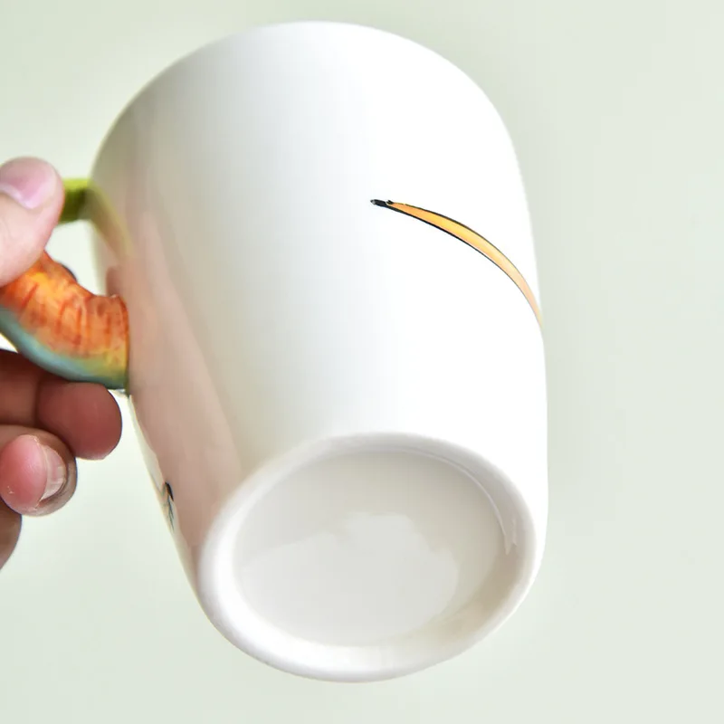 Taza de agua con forma de dino - Coffee Tea Difference reseña y precio